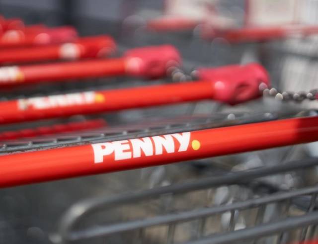 Semințe de in și mix semințe pentru salată în magazine PENNY