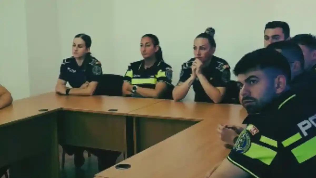 Noi polițiști în pregătire profesională la IPJ Alba