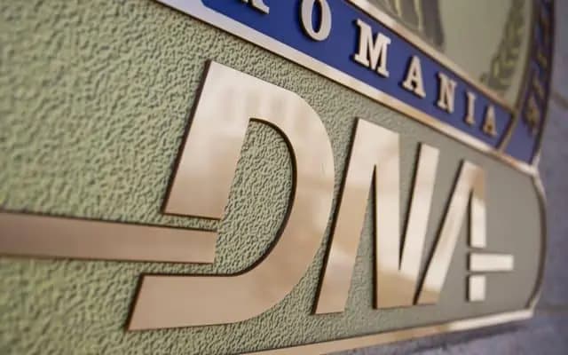 Transfer ilegal la Oficiul Fitosanitar Botoșani: Fost secretar de stat și director ANF, trimiși în judecată