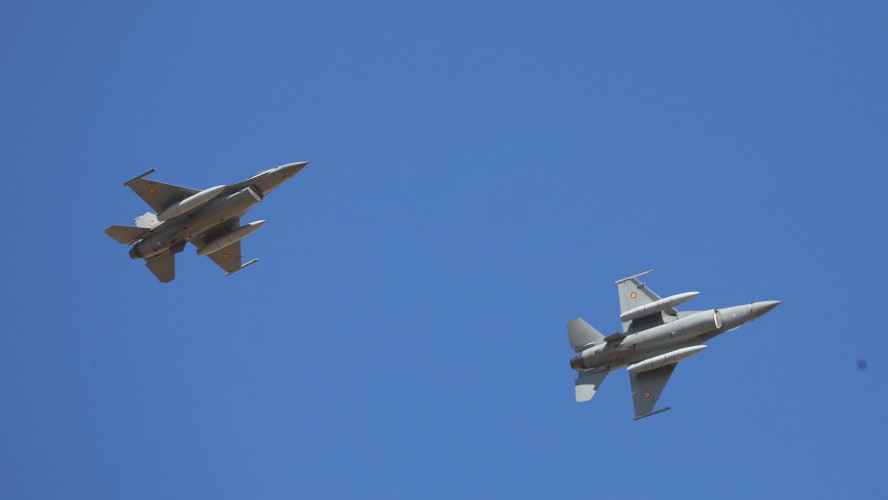 Avion F-16 doborând dronă în apropierea frontierei cu Ucraina