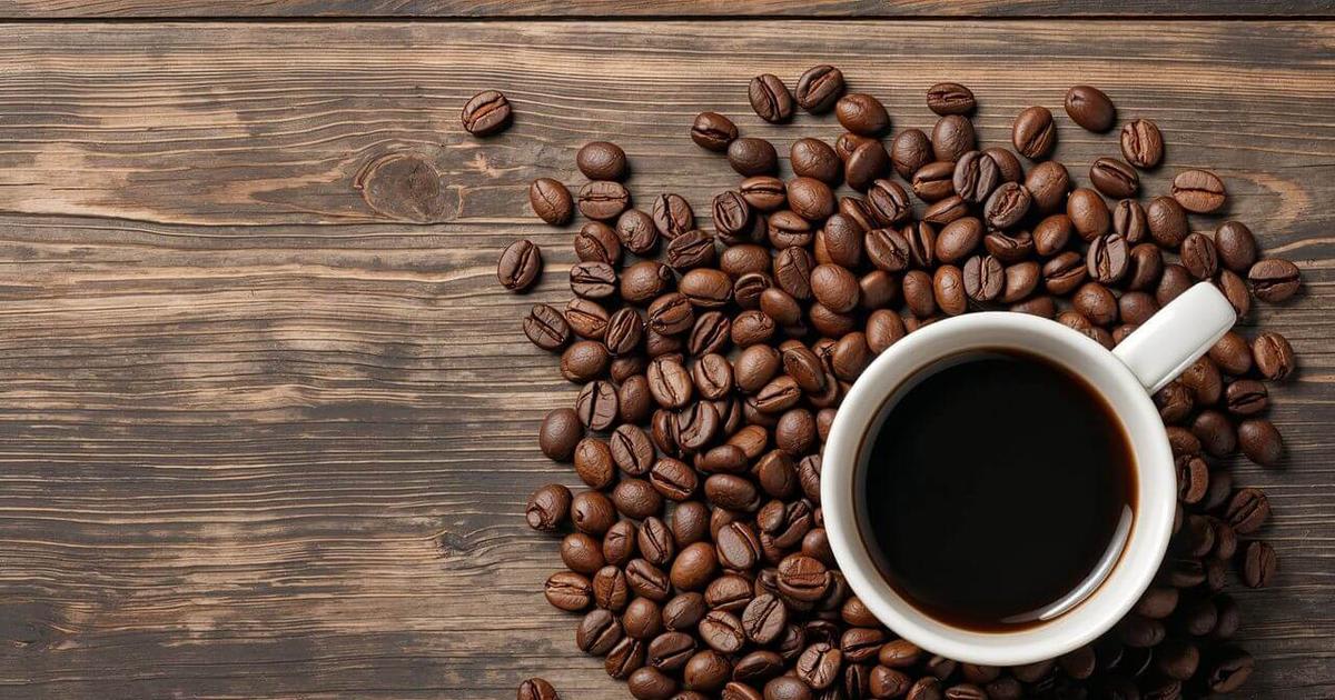 Cafele pe o masă
