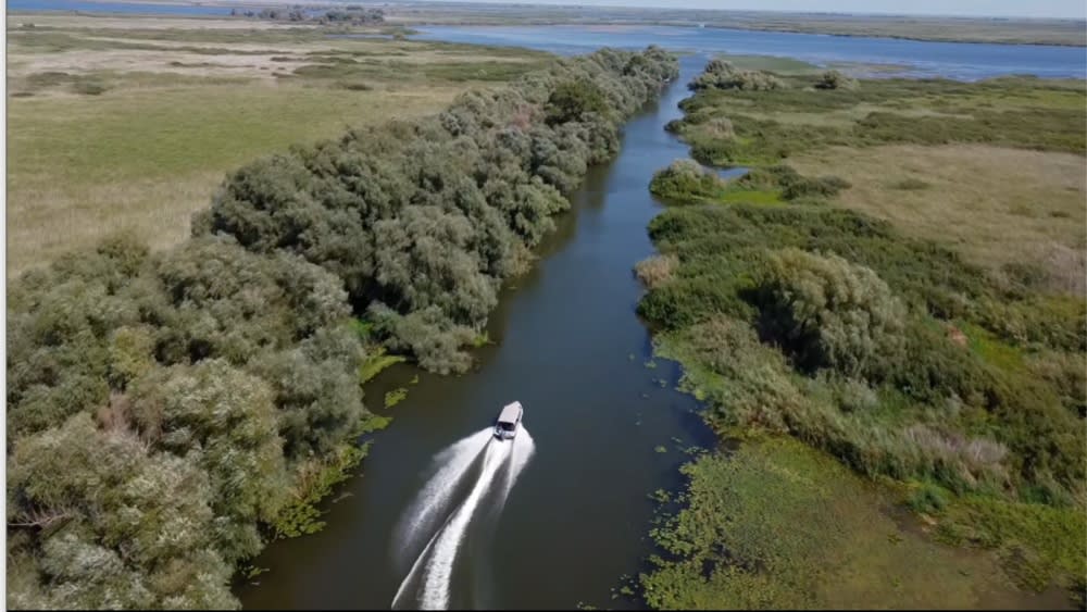 Pilot român de F-16 doborând o dronă în Delta Dunării