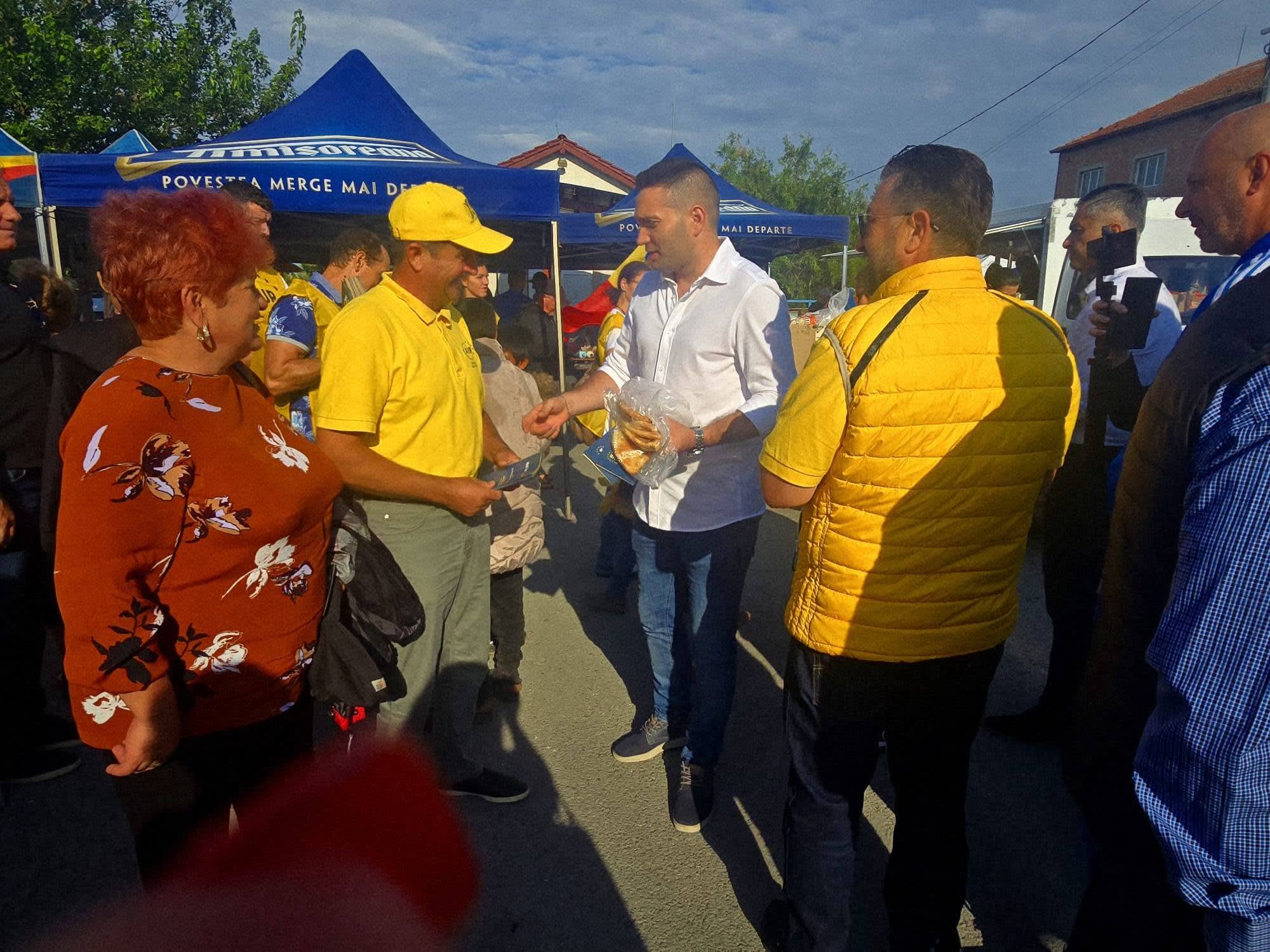 Alin Mihai Luchian în piața General Scărișoreanu, Constanța