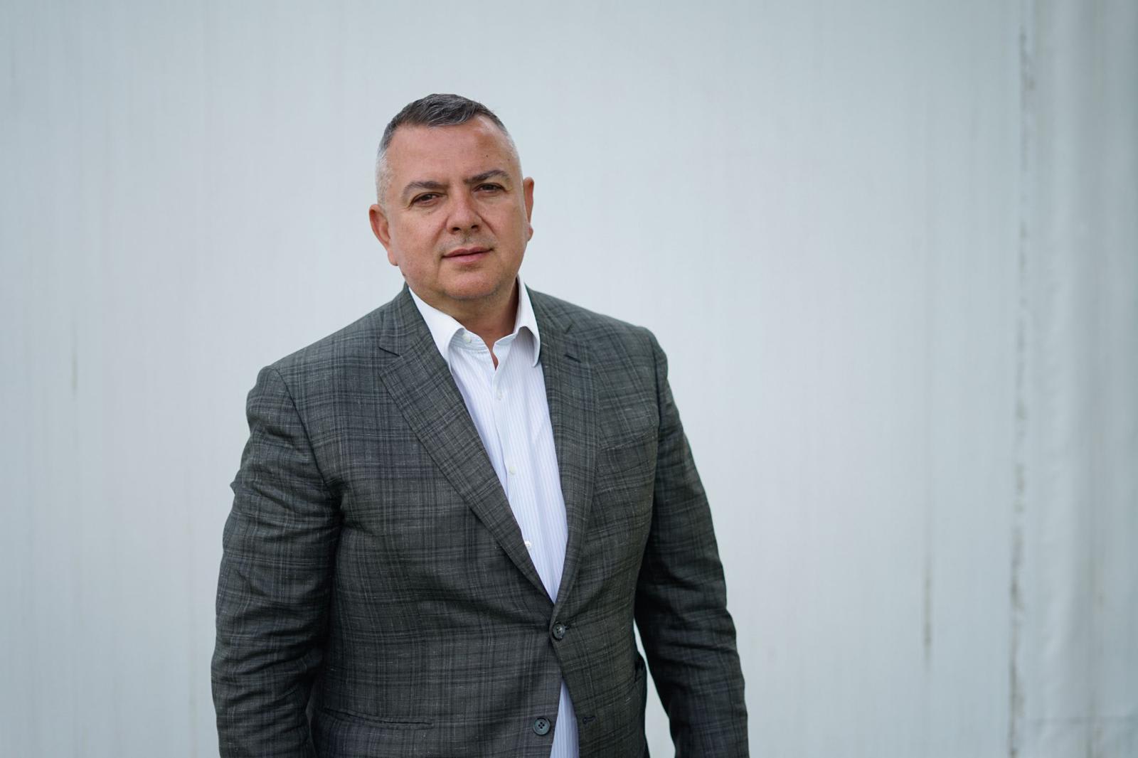 Dezbatere politică despre legea apărării aeriene în Parlamentul României
