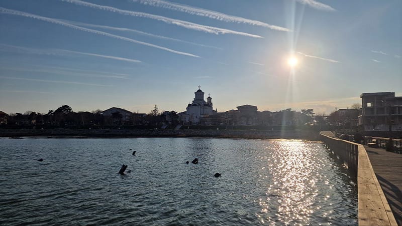 Echipaj de salvare pe lacul Techirghiol în timpul intervenției