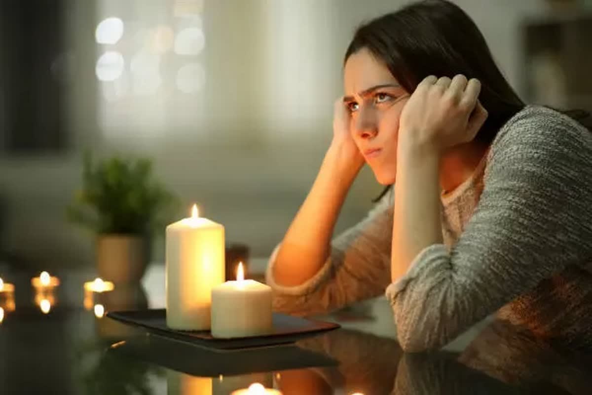 Echipe de muncitori în rețea electrică în județul Galați Echipe de muncitori în rețea electrică în județul Galați