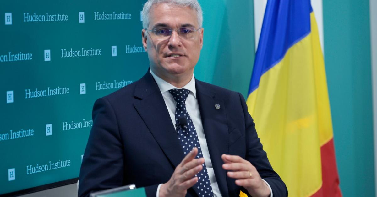 Ministrul Pîslaru în timpul unei intervenții televizate despre salariile din sănătate