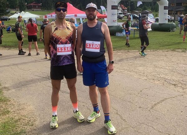 Atleți de la CSM Caransebeș pe traseu montan în competiție Atleți de la CSM Caransebeș pe traseu montan în competiție