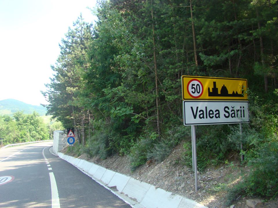Iluminat public modern în Valea Sării, echipamente LED Iluminat public modern în Valea Sării, echipamente LED