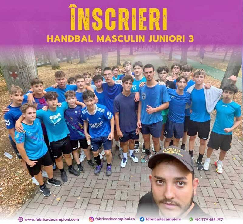 Tineri handbaliști în antrenament pe terenul clubului Fabrica de Campioni Tineri handbaliști în antrenament pe terenul clubului Fabrica de Campioni
