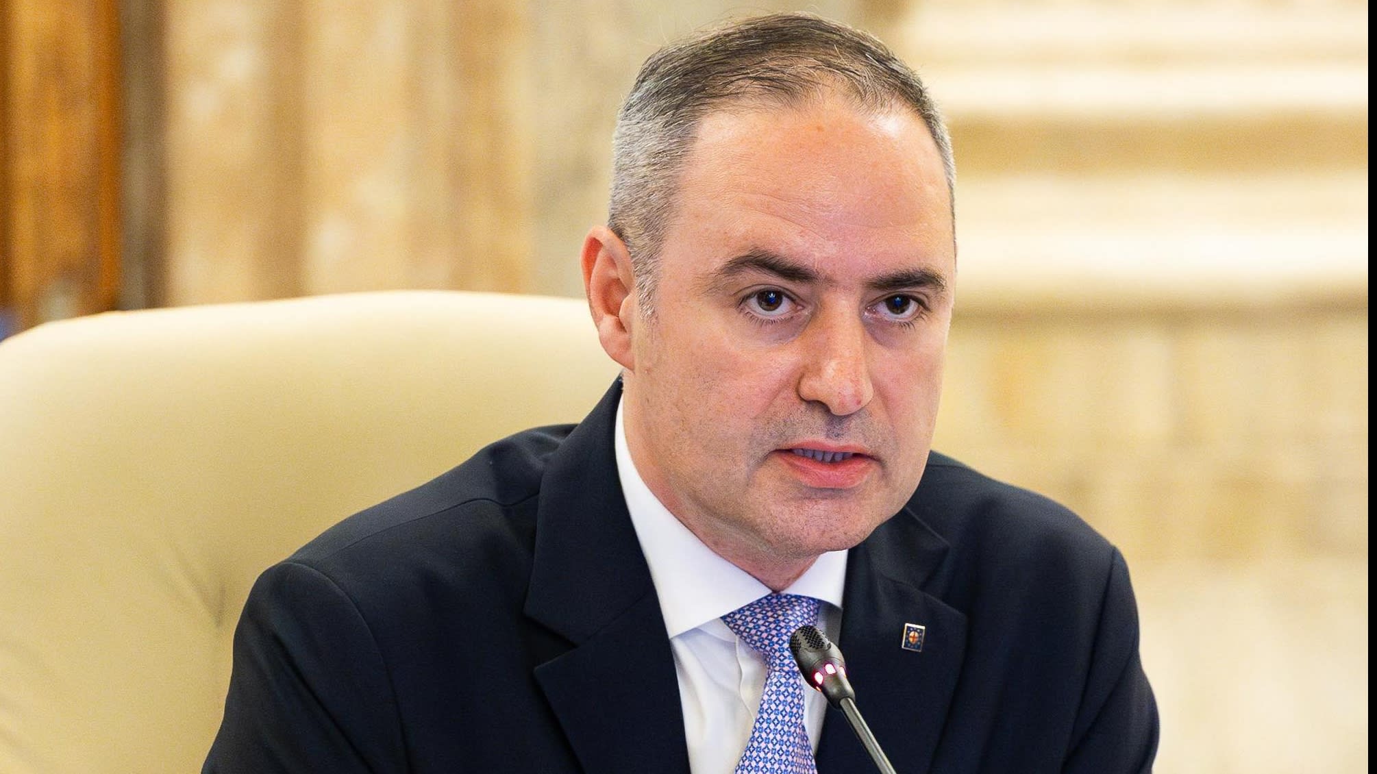 Alexandru Nazare face apel la responsabilitate și echilibru în Parlament și negocieri politice