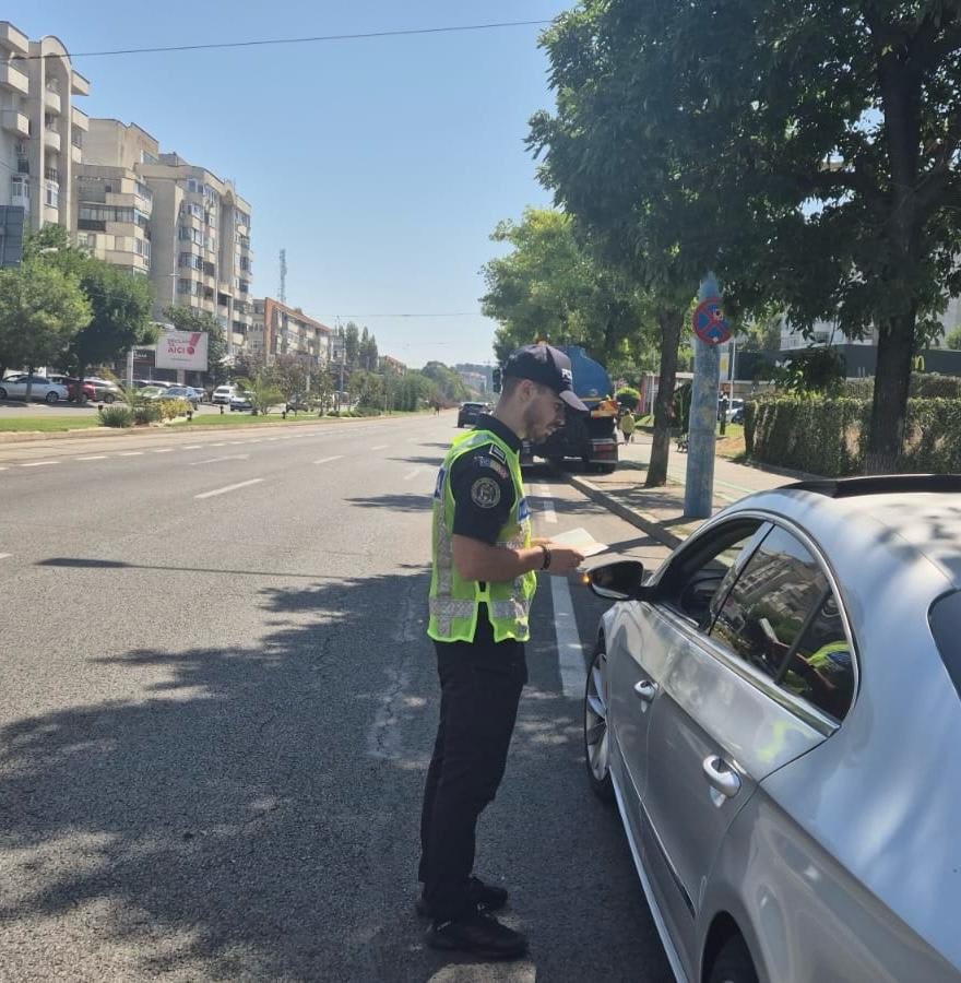 Polițiști rutieri în acțiune în Dolj, verificări pe drumuri Polițiști rutieri în acțiune în Dolj, verificări pe drumuri
