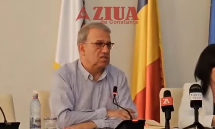 Șantierul stadionului Gheorghe Hagi din Constanța, muncitori și echipamente