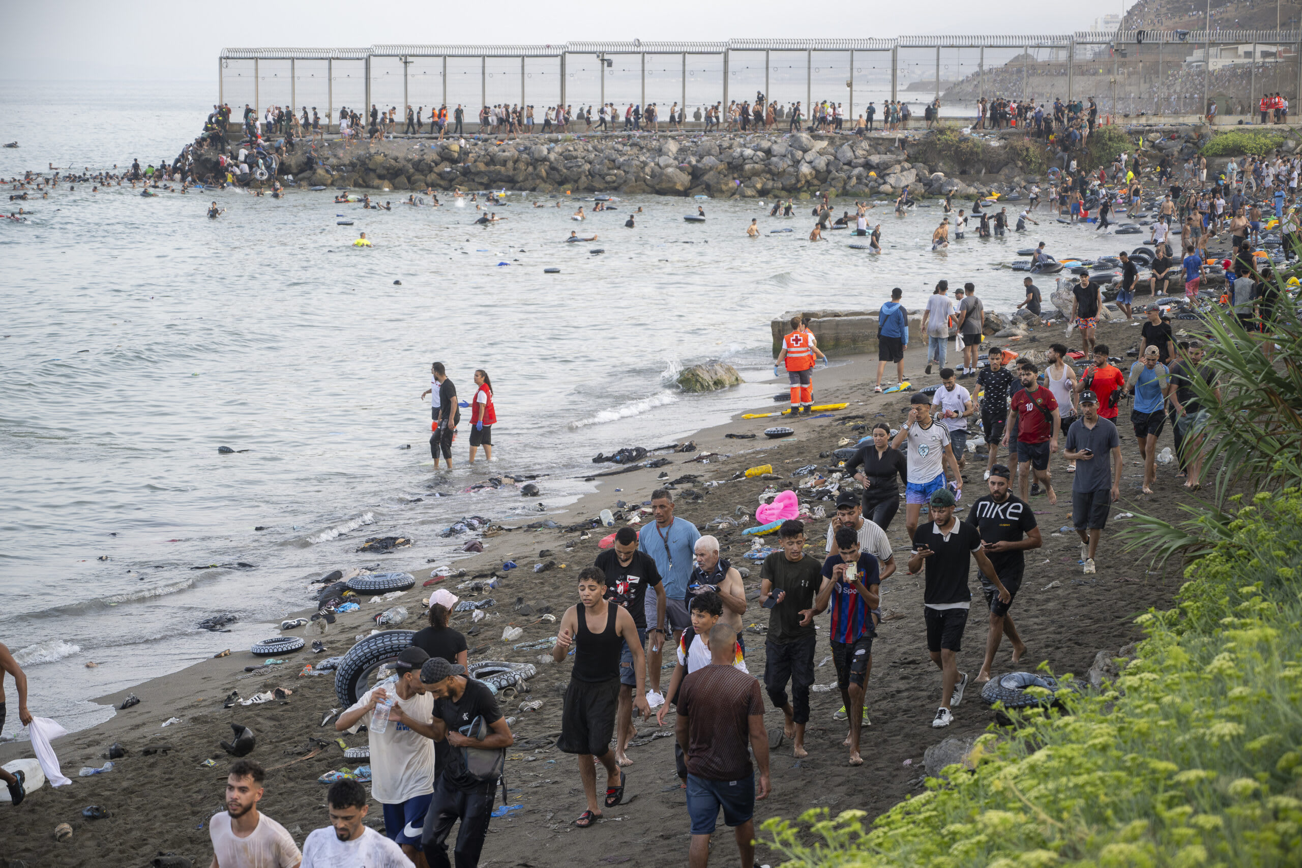 Spania a fost avertizată despre criza migranților din Ceuta înainte de izbucnire