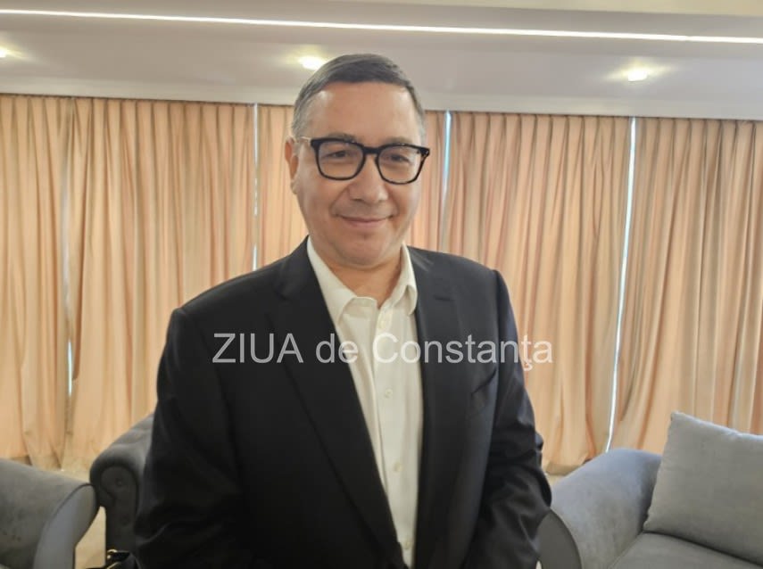 Victor Ponta în timpul unei declarații publice