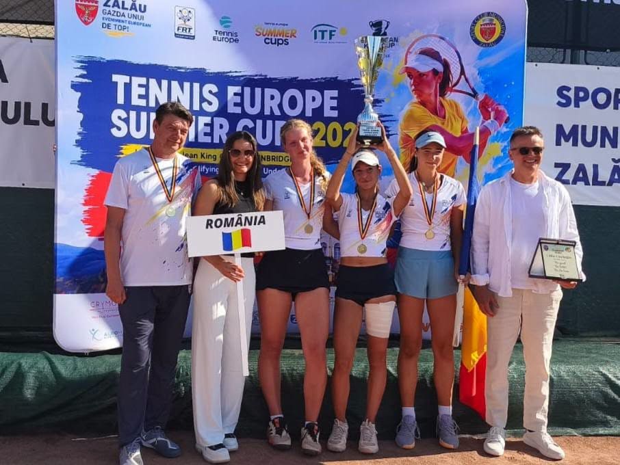 Echipa feminină U16 a României câștigând meciuri la Zalău Echipa feminină U16 a României câștigând meciuri la Zalău