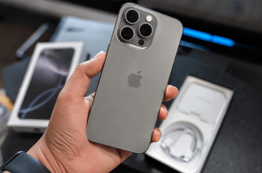 Apple iPhone 18 Pro Max va avea un ecran mai ieftin, dar va afecta calitatea imaginii?