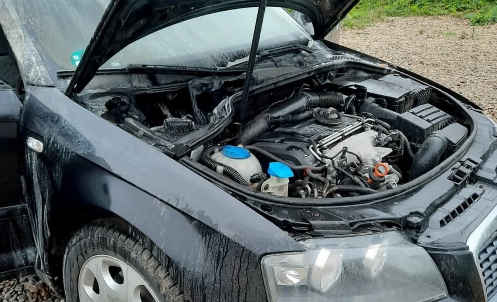 Incendiu autoturism pe DN 2E Incendiu autoturism pe DN 2E