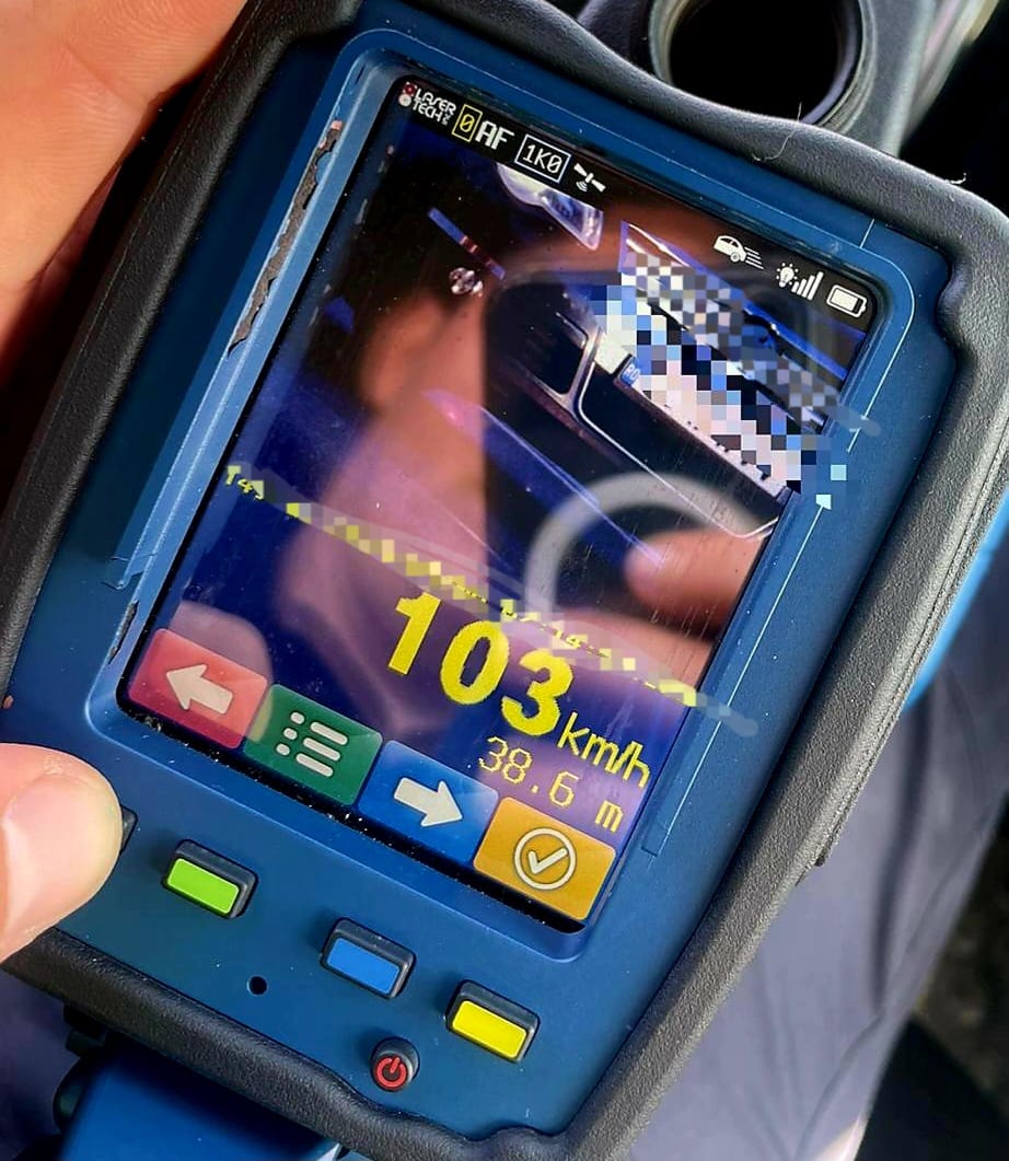 Polițiștii rutieri doljeni au aplicat peste 100 de amenzi și au reținut 13 permise în ultimele 24 de ore
