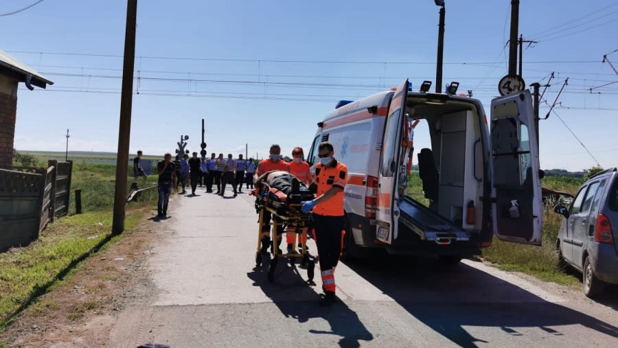 Echipaje de urgență la locul accidentului feroviar din Bacău Echipaje de urgență la locul accidentului feroviar din Bacău