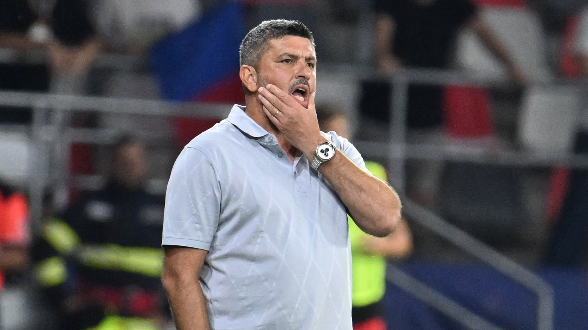 Antrenorul Marius Baciu vorbește despre situația la FCSB în vestiar Antrenorul Marius Baciu vorbește despre situația la FCSB în vestiar