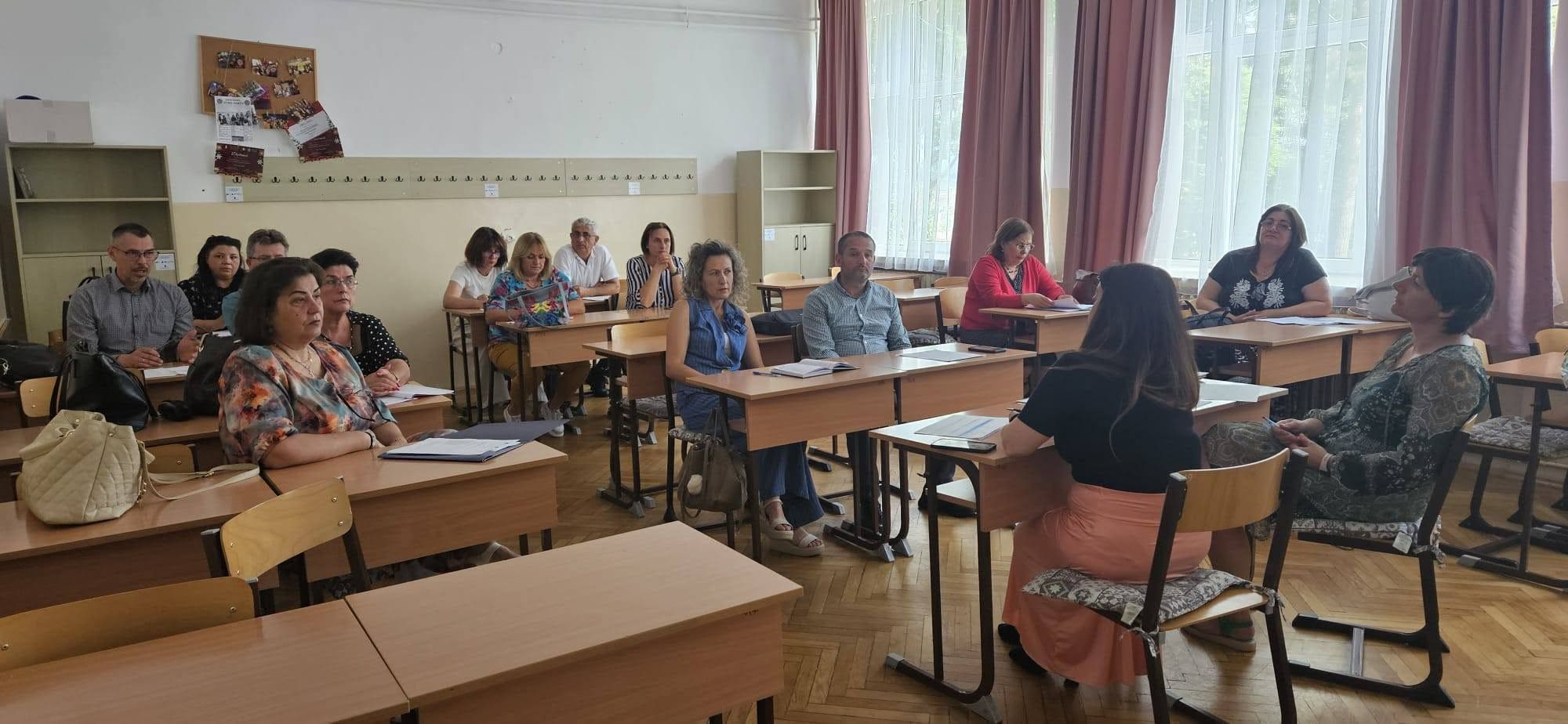 Casa Corpului Didactic Mureș finalizează activitățile de formare din proiectul EDU-LIDER în august 2026