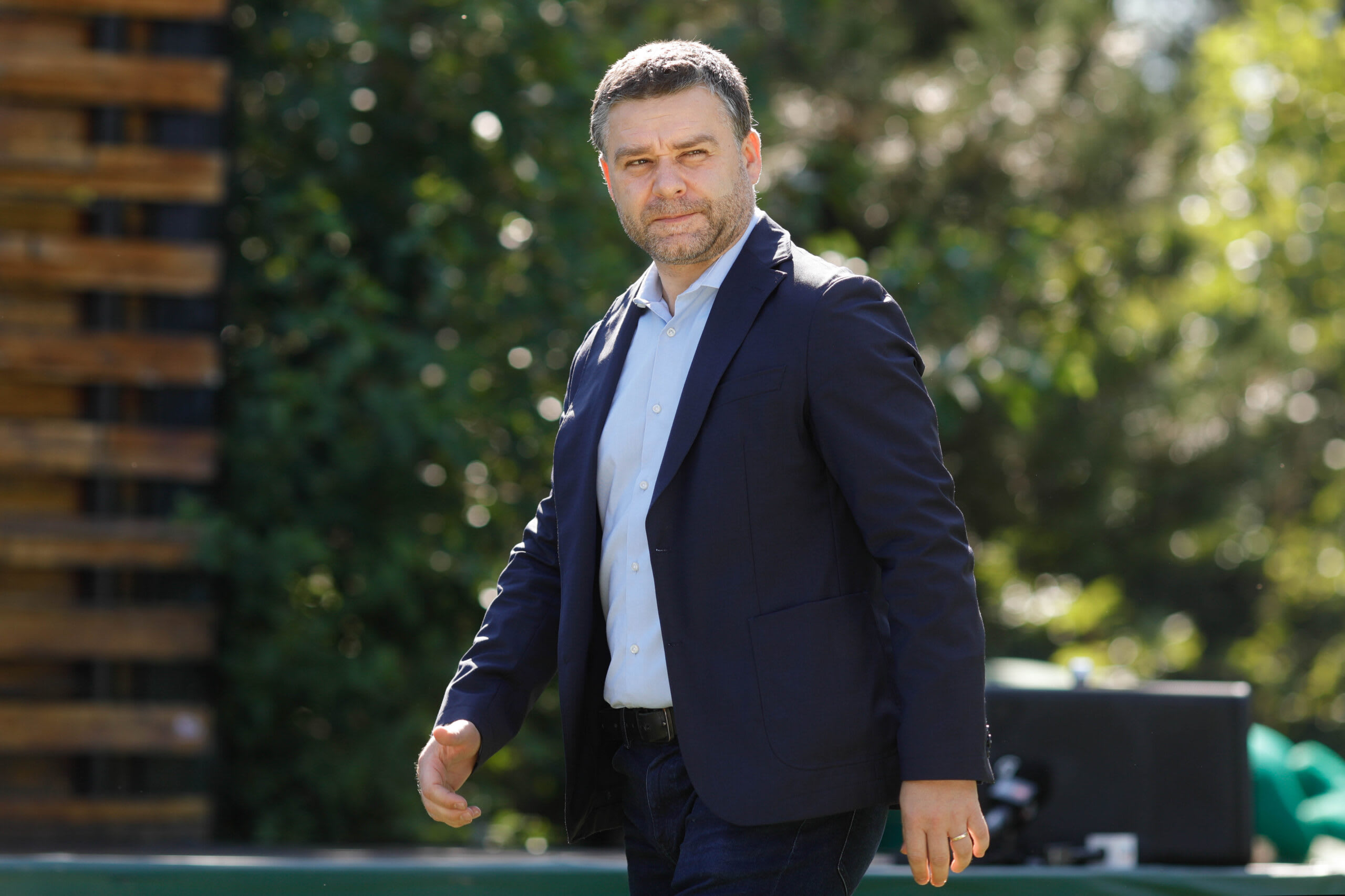 Primarul Ciprian Ciucu în ședință cu directorii companiilor municipale Primarul Ciprian Ciucu în ședință cu directorii companiilor municipale