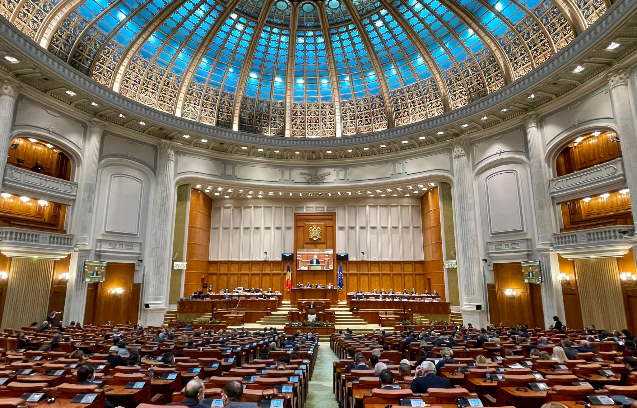 Parlamentul României desfășoară o sesiune extraordinară în perioada 3-6 august