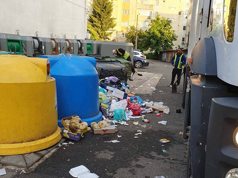 Sala de ședință a Consiliului Local Baia Mare în timpul dezbaterilor Sala de ședință a Consiliului Local Baia Mare în timpul dezbaterilor