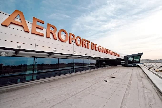 Zborurile directe Târgu Mureș – Charleroi vor fi suspendate temporar din cauza lucrărilor de modernizare ale aeroportului belgian