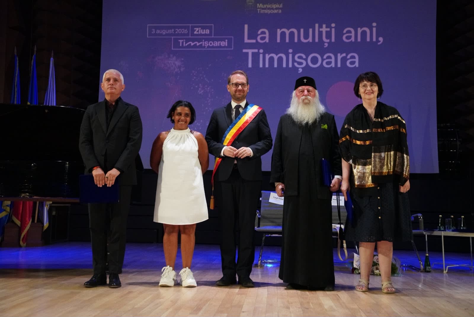 Ceremonie de acordare a titlurilor de cetățean de onoare în Timișoara