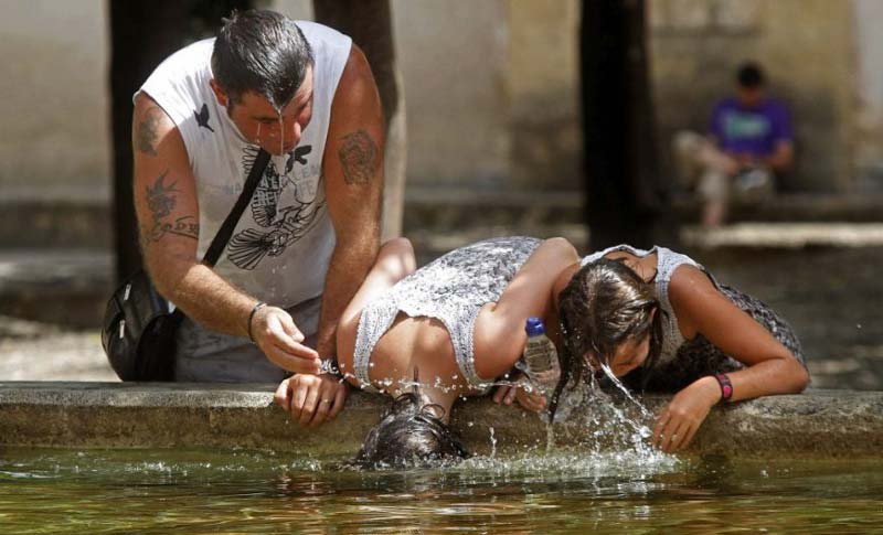Termometru cu temperaturi de până la 41 de grade în România Termometru cu temperaturi de până la 41 de grade în România