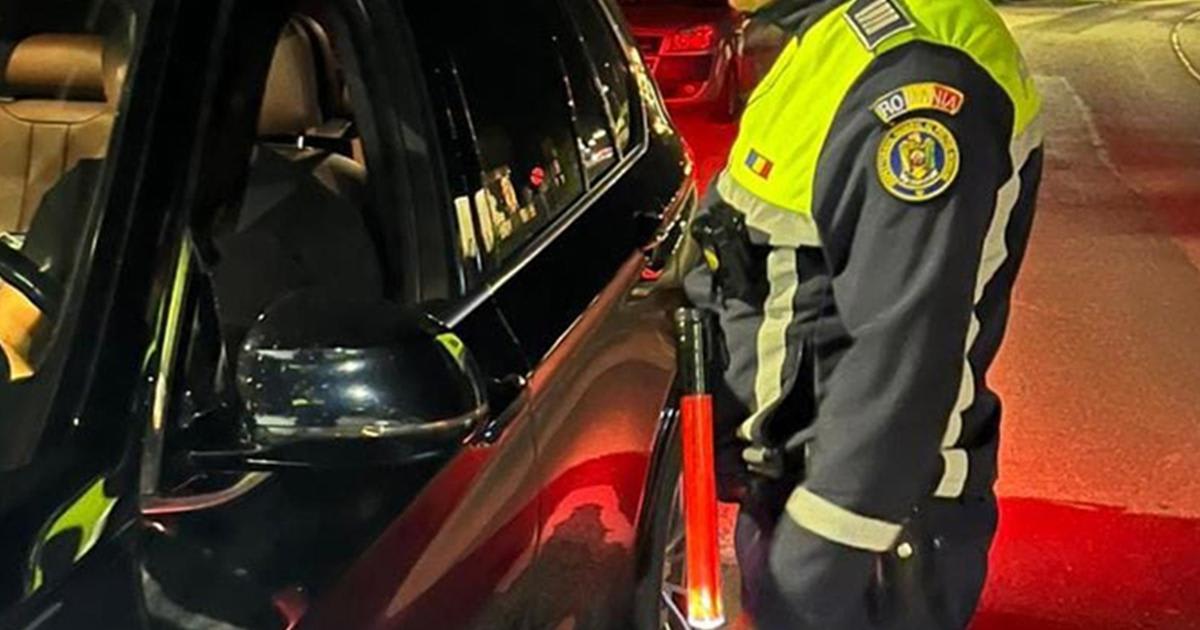 Polițiști rutieri în acțiune Polițiști rutieri în acțiune