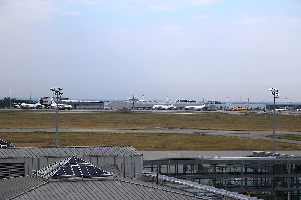 Incident grav la aeroportul Leipzig/Halle: dronă cu explozibil a blocat traficul aerian