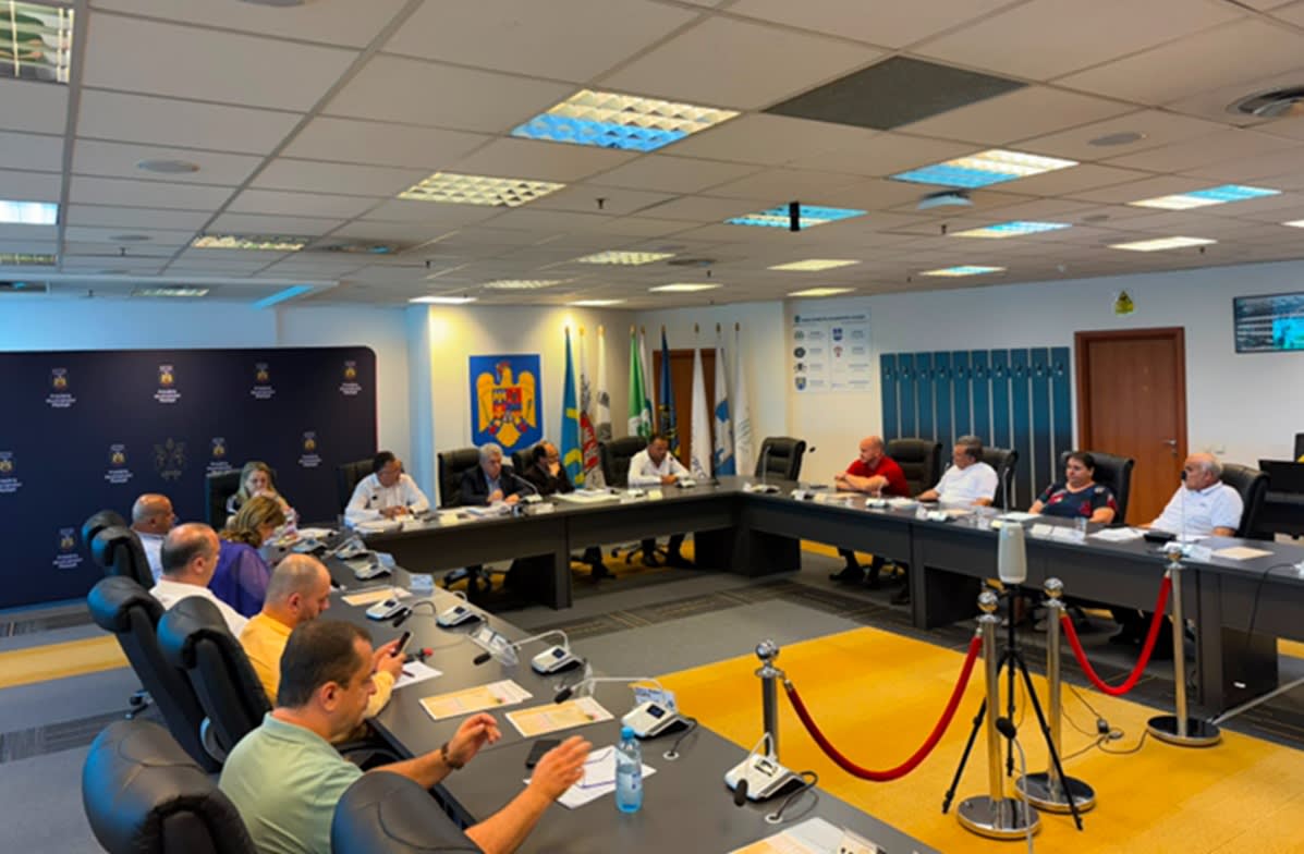 Consiliul Local Ploiești a aprobat 37 de milioane de lei pentru investiții în școli și infrastructură sportivă