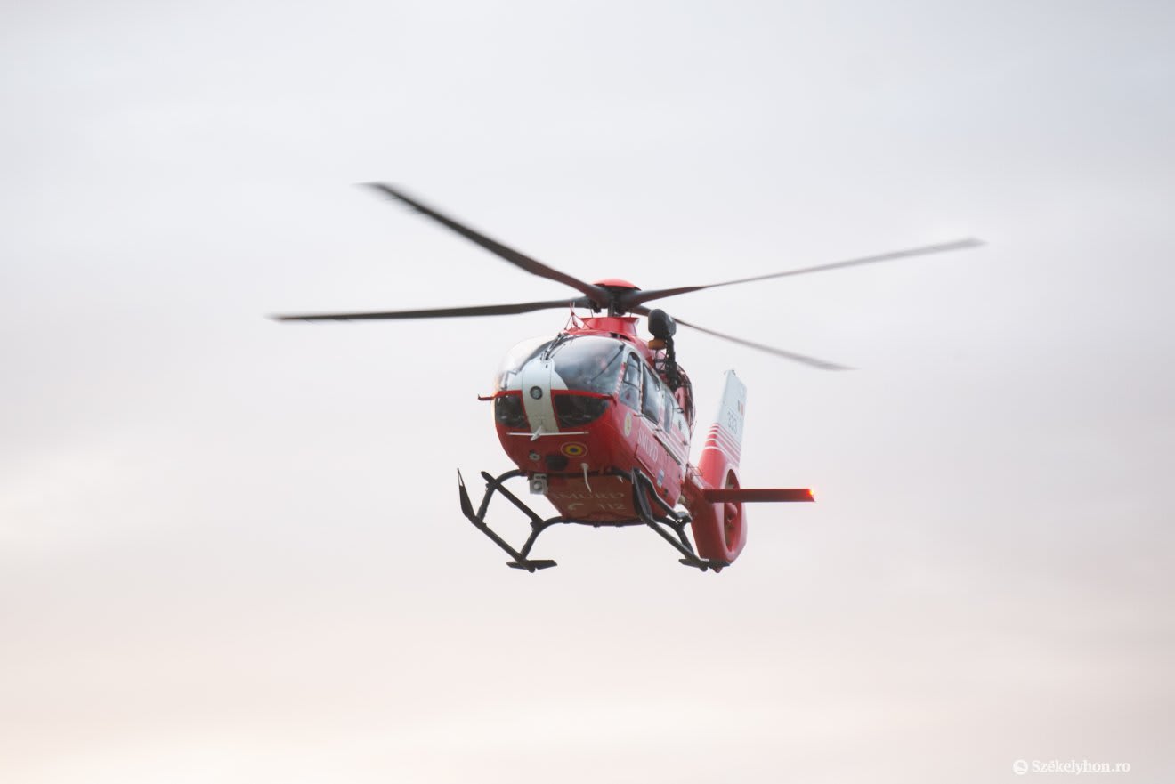 Elicopter SMURD în acțiune Elicopter SMURD în acțiune