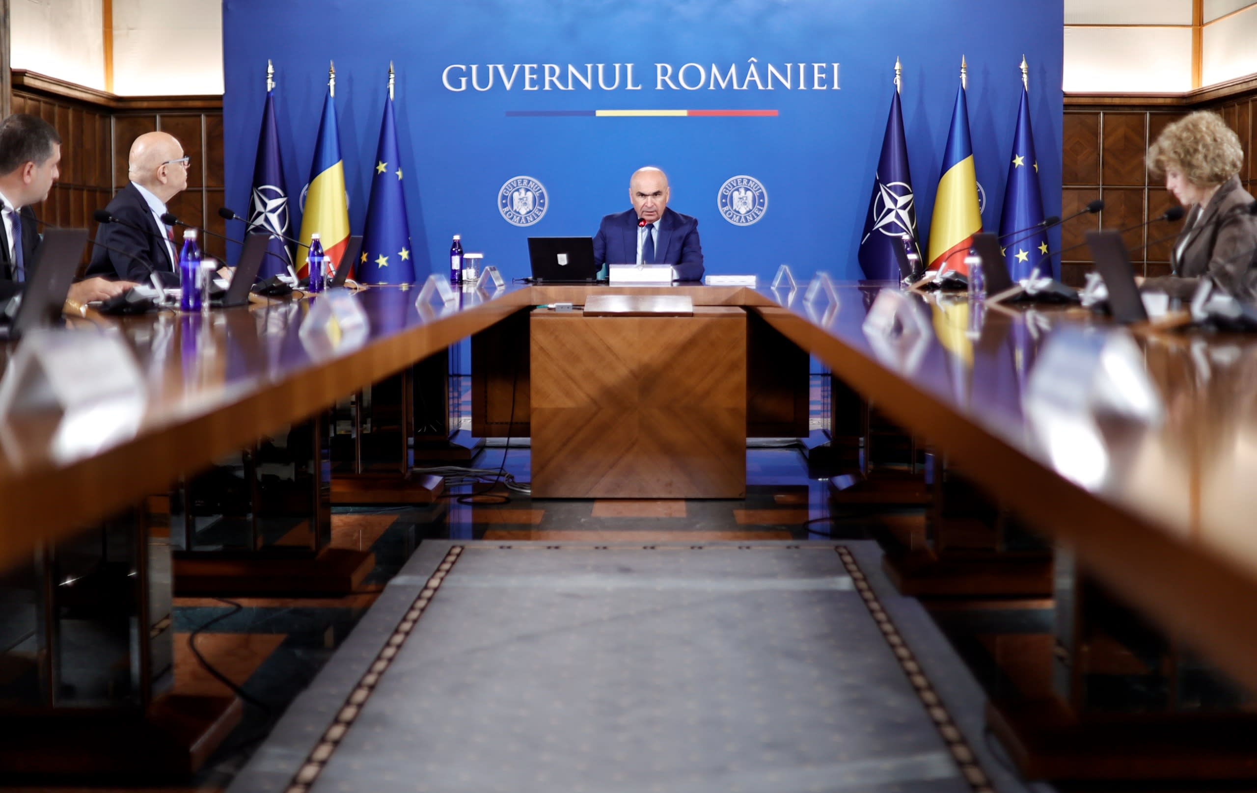 Guvernul României aprobând planul de riscuri în energie electrică Guvernul României aprobând planul de riscuri în energie electrică