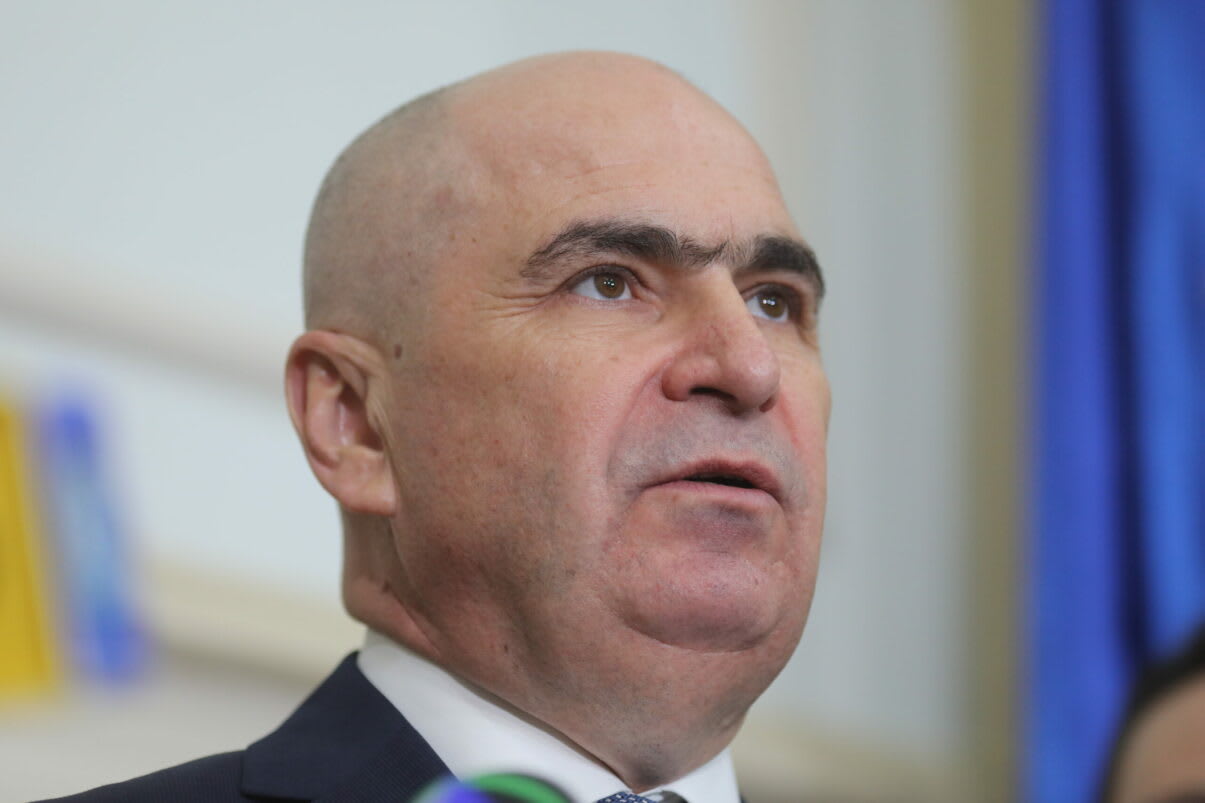 Românii au redus consumul de energie cu până la 300 MW, spune Bolojan