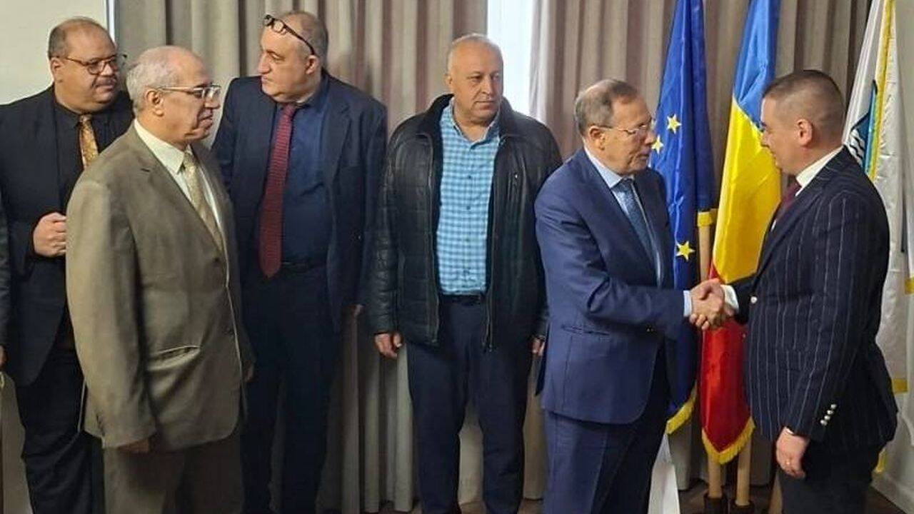 Reprezentanți români și turci în discuție la vizita oficială din Ankara Reprezentanți români și turci în discuție la vizita oficială din Ankara