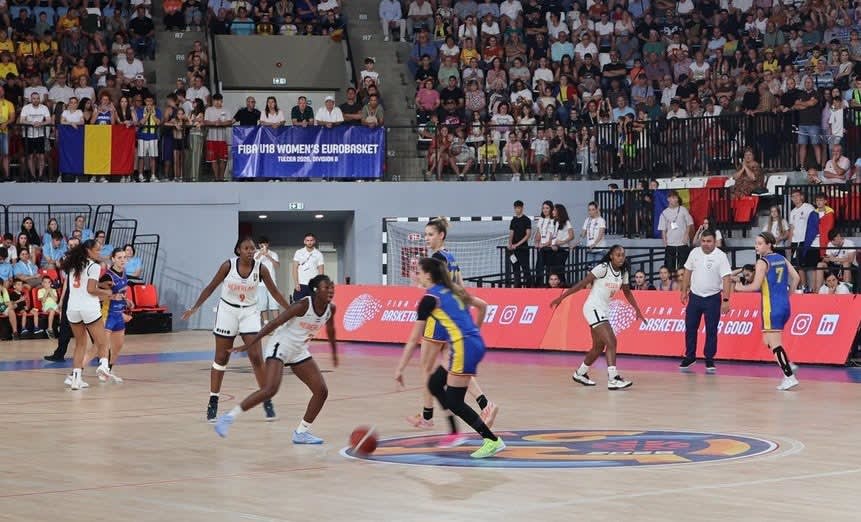 Meci de handbal la Sala Polivalentă Danubius Arena Tulcea Meci de handbal la Sala Polivalentă Danubius Arena Tulcea