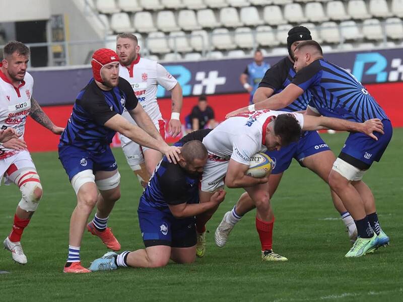 Campioana CSM Știința Baia Mare întâlnește liderul Dinamo București în derbyul rundei 10