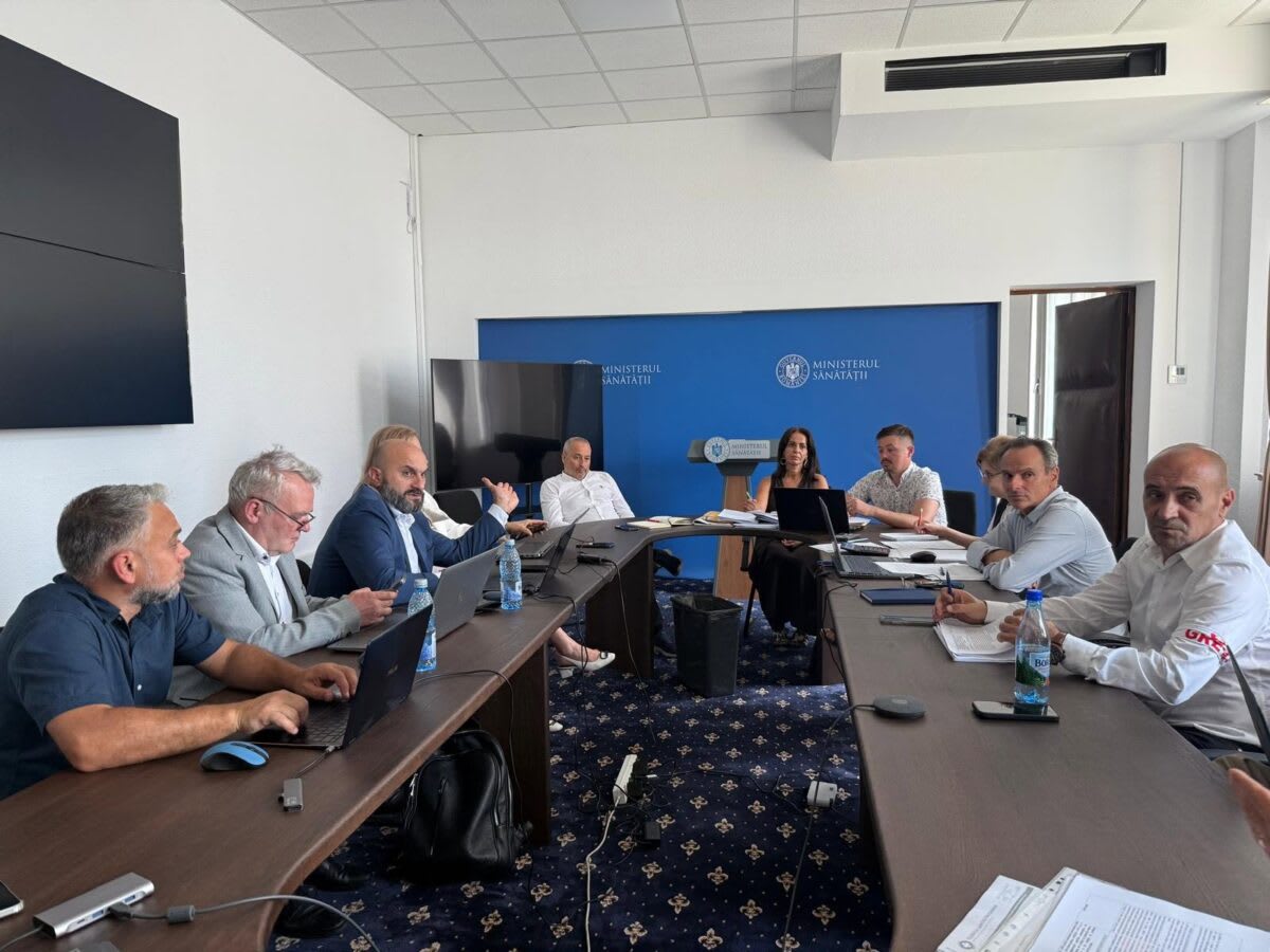 Medici și personal sanitar în discuție despre salarii Medici și personal sanitar în discuție despre salarii