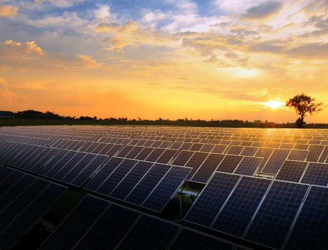 Parc fotovoltaic în construcție în județul Dâmbovița, România Parc fotovoltaic în construcție în județul Dâmbovița, România