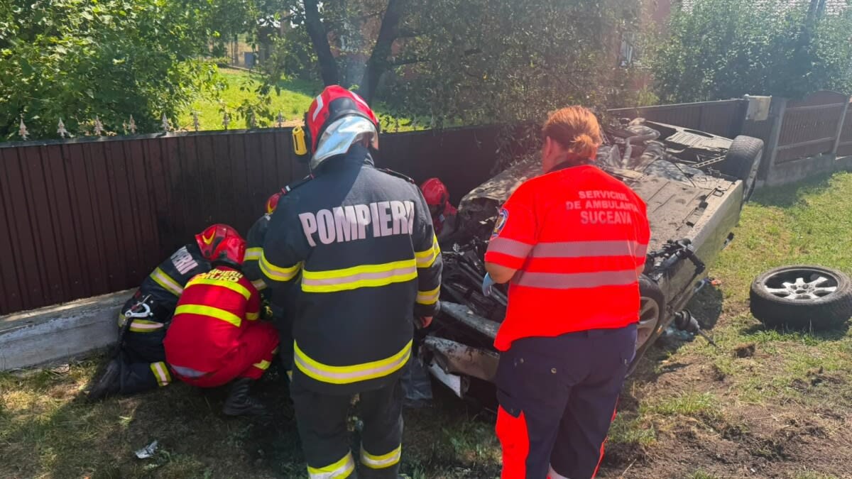 Accident rutier Vârfu Dealului, intervenție ISU Accident rutier Vârfu Dealului, intervenție ISU