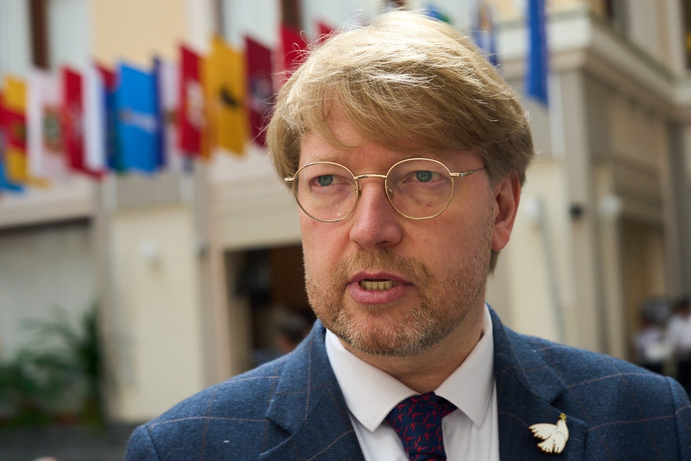 Liderul partidului Yabloko și Curtea Supremă a Rusiei Liderul partidului Yabloko și Curtea Supremă a Rusiei