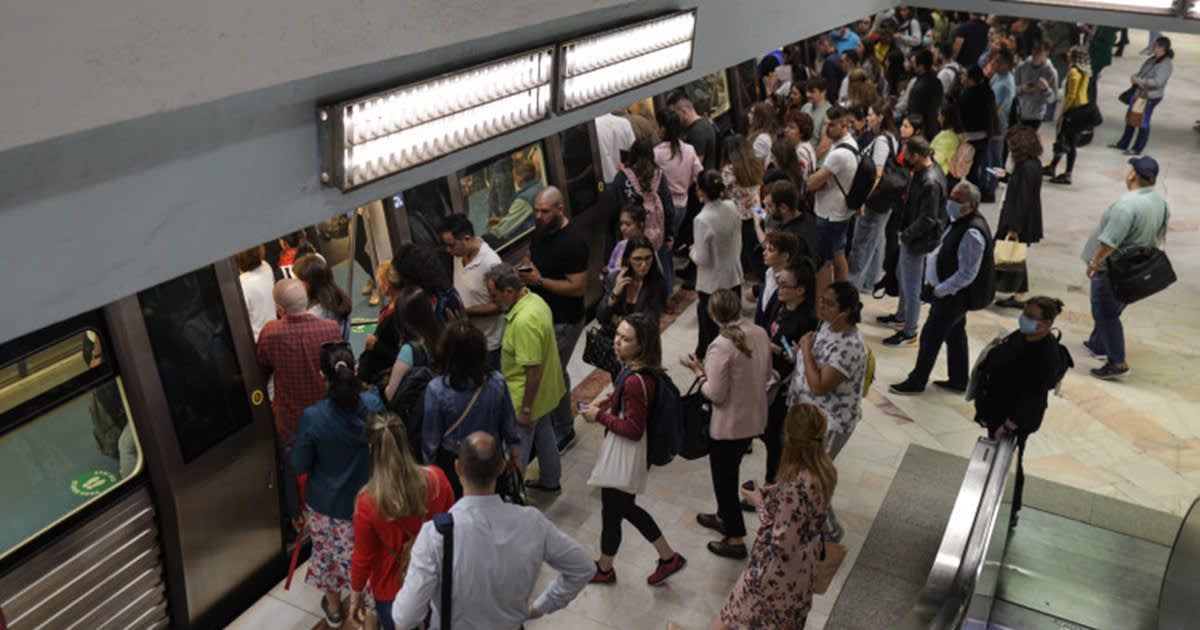 Defecțiune la metrou în București perturbă circulația vineri dimineață