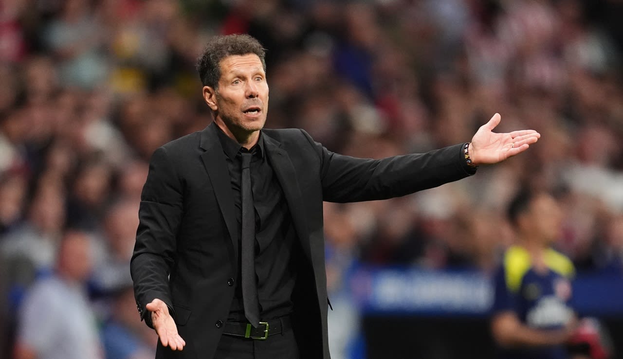 Diego Simeone confirmă: Julian Alvarez va continua la Atletico Madrid în acest sezon