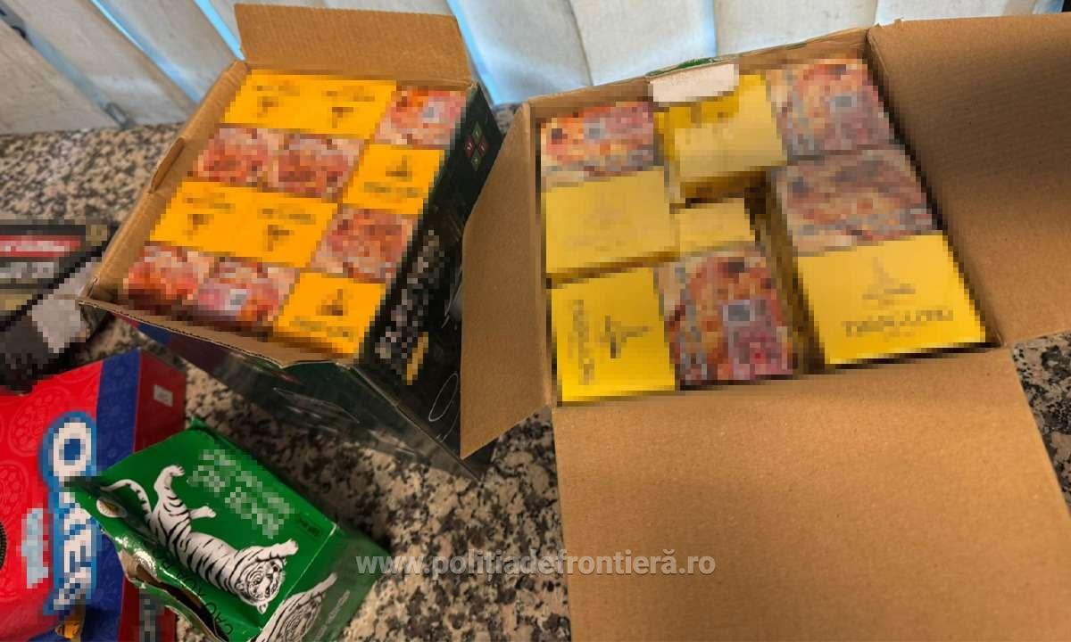Câine specializat detectând țigări ascunse în bagaj la Otopeni Câine specializat detectând țigări ascunse în bagaj la Otopeni