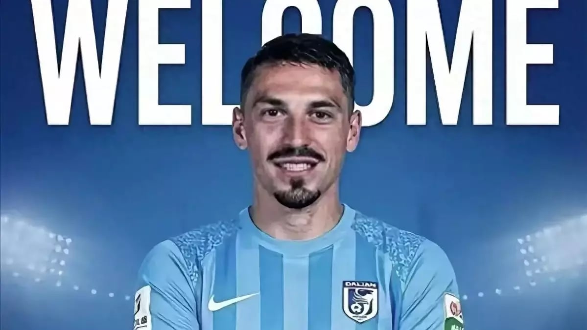 Nicolae Stanciu marchează decisiv pentru Dalian Yingbo în China: gol și nota 9,1, fanii i-au dedicat scenografie și cântec