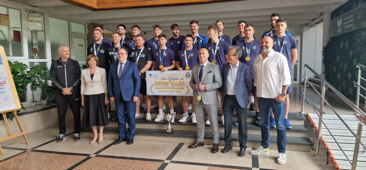 Handbaliști CSU Suceava premiati la Universitatea Ștefan cel Mare Handbaliști CSU Suceava premiati la Universitatea Ștefan cel Mare